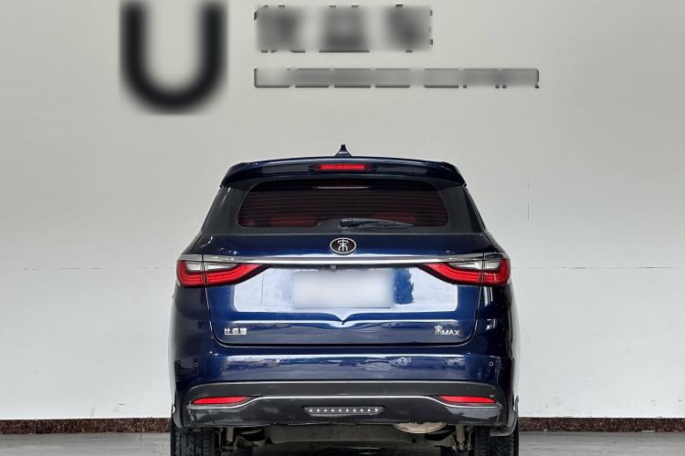 Used BYD Song MAX 2018 1.5T Manual Smart Connect Luxury 6-Seater Exterior 4
