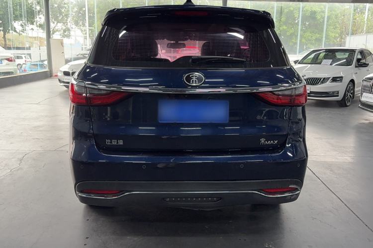 Used BYD Song MAX 2018 1.5T Automatic Smart Connect Luxury 6-Seater Exterior 4
