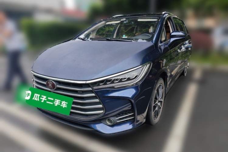 Used BYD Song MAX 2018 1.5T Automatic Smart Connect Elite Model with 6 Seats Exterior 5