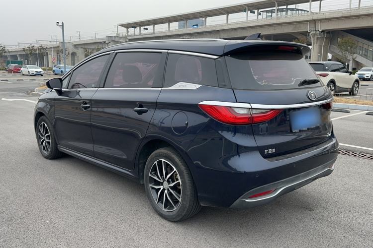 Used BYD Song MAX 2018 1.5T Automatic Smart Connect Elite Model with 6 Seats Exterior 6