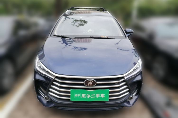 Used BYD Song MAX 2018 1.5T Automatic Smart Connect Elite Model with 6 Seats Front