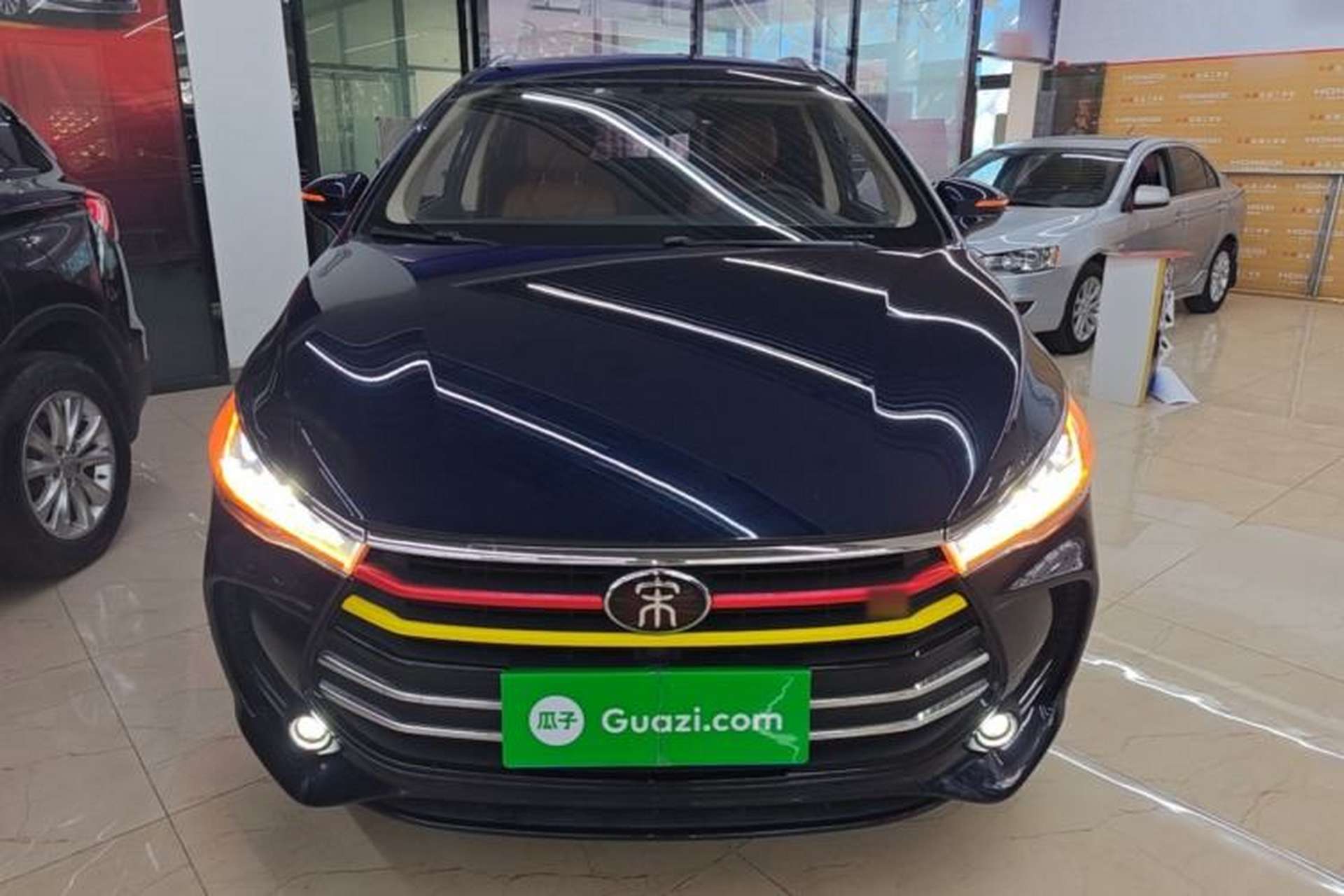 Used BYD Song MAX 2018 1.5T Automatic Smart Connect Luxury 6-Seater Front