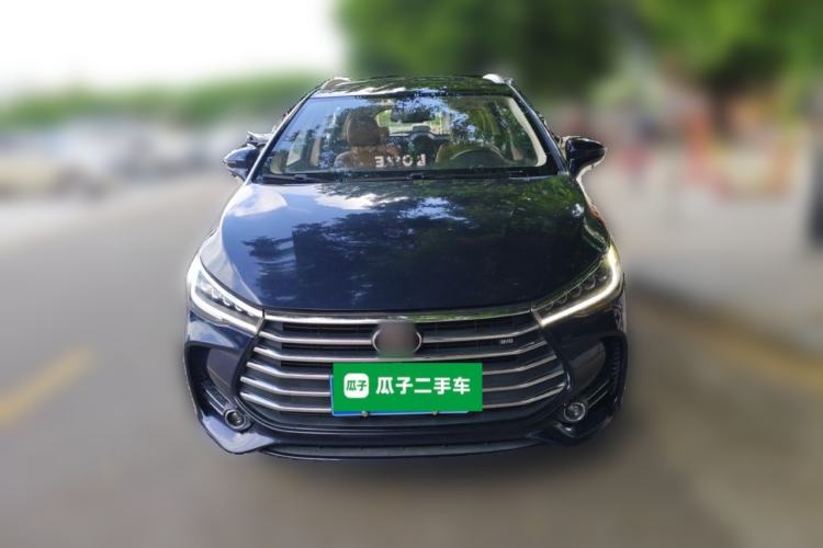 Used BYD Song MAX 2018 1.5T Automatic Smart Connect Luxury 6-Seater Front