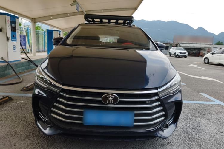 Used BYD Song MAX 2018 1.5T Automatic Smart Connect Elite Model with 6 Seats Front