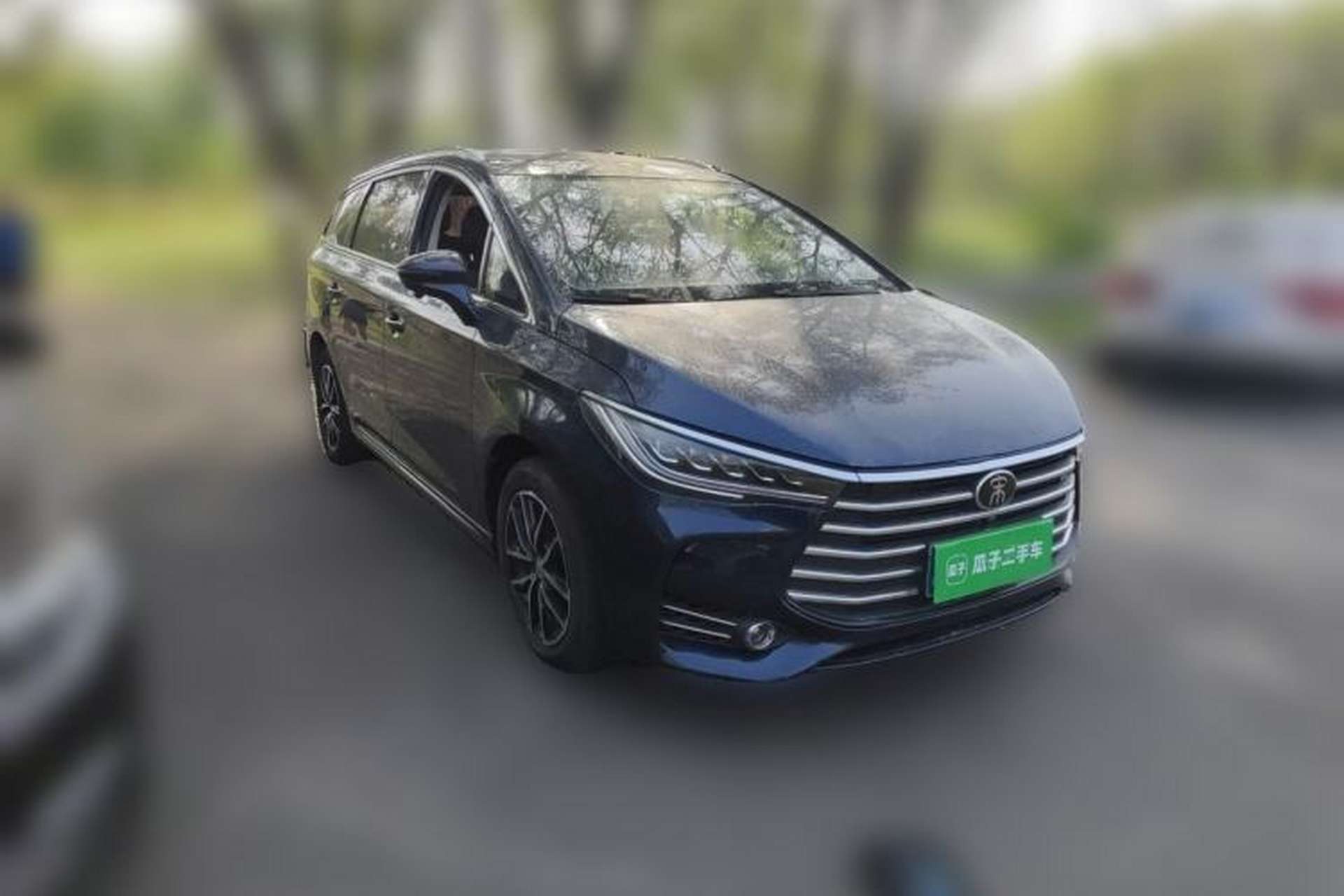 Used BYD Song MAX 2018 1.5T Automatic Smart Connect Elite Model with 6 Seats Front Right 45 Deg