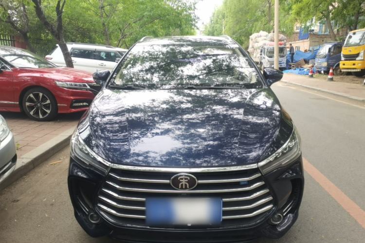 Used BYD Song MAX 2018 1.5T Automatic Smart Connect Luxury 7-Seater Front