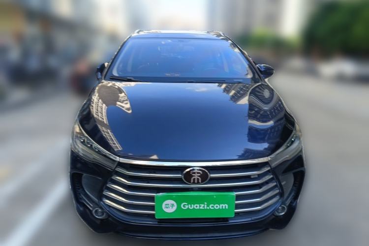 Used BYD Song MAX 2018 1.5T Automatic Smart Connect Luxury 6-Seater Front