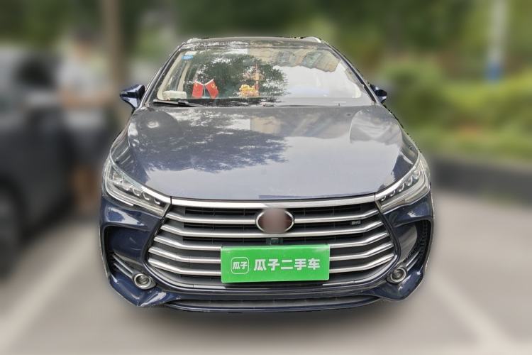 Used BYD Song MAX 2018 1.5T Automatic Smart Connect Elite Model with 6 Seats Front