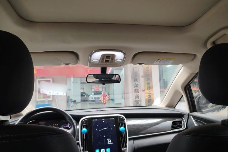 Used BYD Song MAX 2018 1.5T Automatic Smart Connect Elite Model with 6 Seats Headliner