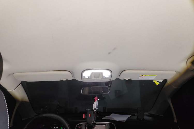 Used BYD Song MAX 2018 1.5T Automatic Smart Connect Luxury 6-Seater Headliner