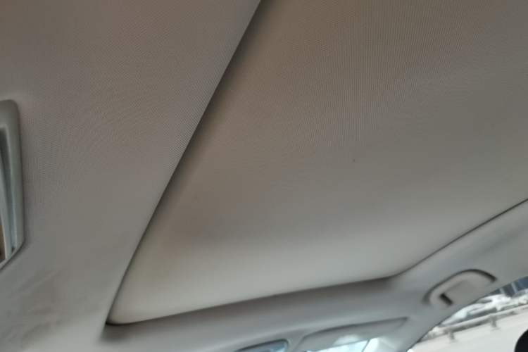 Used BYD Song MAX 2018 1.5T Automatic Smart Connect Luxury 7-Seater Headliner