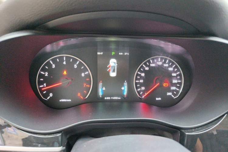 Used BYD Song MAX 2018 1.5T Automatic Smart Connect Flagship Model 6 Seats Instrument Cluster