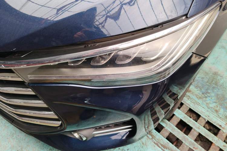 Used BYD Song MAX 2018 1.5T Automatic Smart Connect Elite Model with 6 Seats Left Front Headlight