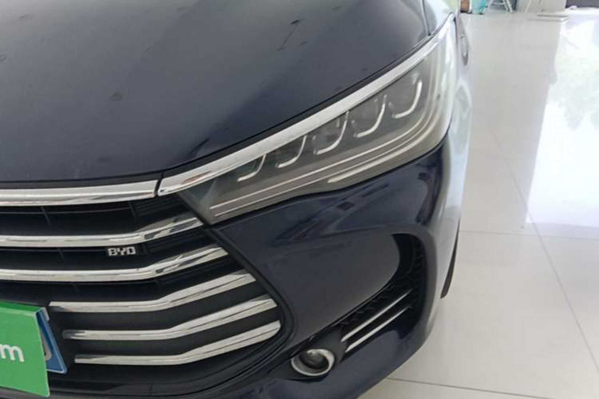 Used BYD Song MAX 2018 1.5T Automatic Smart Connect Elite Model with 6 Seats Left Front Headlight