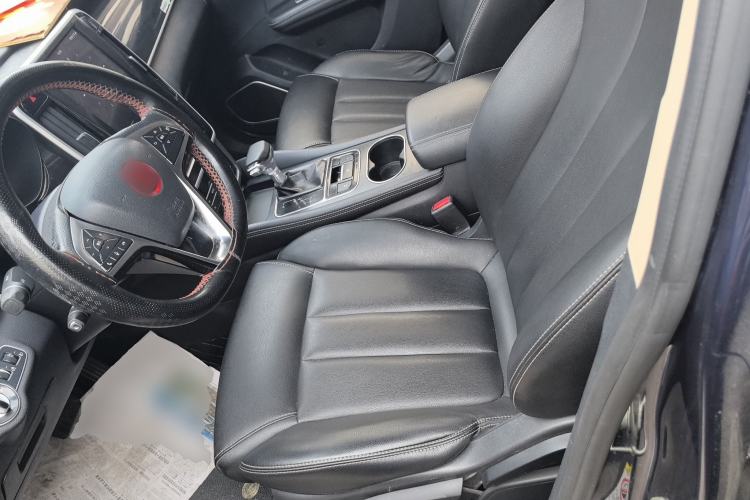 Used BYD Song MAX 2018 1.5T Automatic Smart Connect Elite Model with 6 Seats Left Front Seat