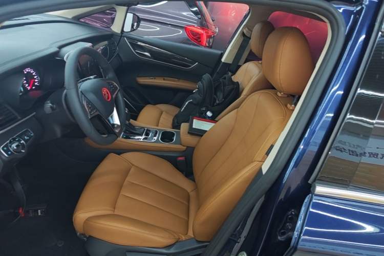 Used BYD Song MAX 2018 1.5T Automatic Smart Connect Luxury 6-Seater Left Front Seat