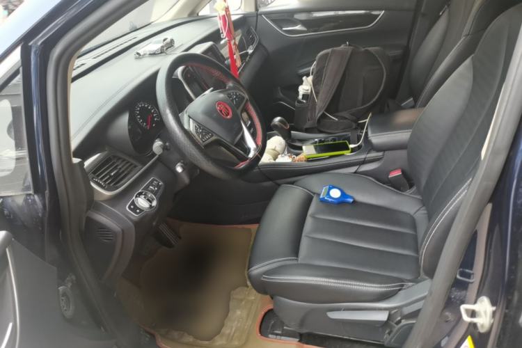 Used BYD Song MAX 2018 1.5T Automatic Smart Connect Luxury 7-Seater Left Front Seat