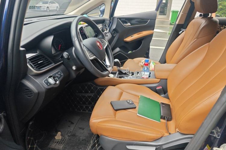 Used BYD Song MAX 2018 1.5T Automatic Smart Connect Elite Model with 6 Seats Left Front Seat