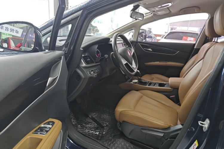 Used BYD Song MAX 2018 1.5T Automatic Smart Connect Luxury 6-Seater Left Front Seat