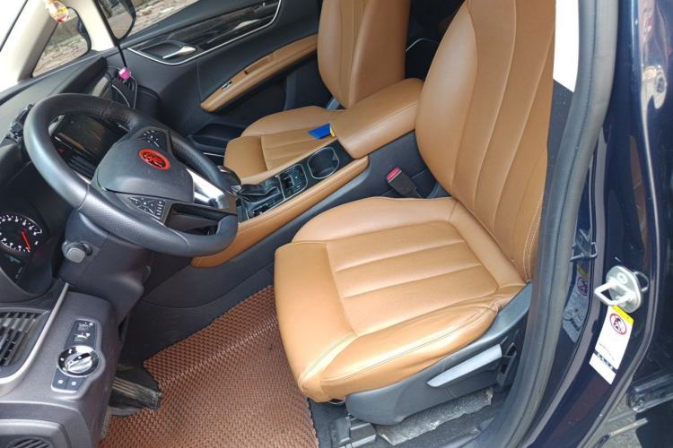 Used BYD Song MAX 2018 1.5T Automatic Smart Connect Luxury 6-Seater Left Front Seat