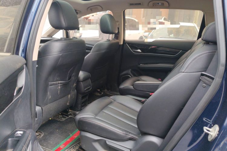 Used BYD Song MAX 2018 1.5T Automatic Smart Connect Elite Model with 6 Seats Left Rear Seat