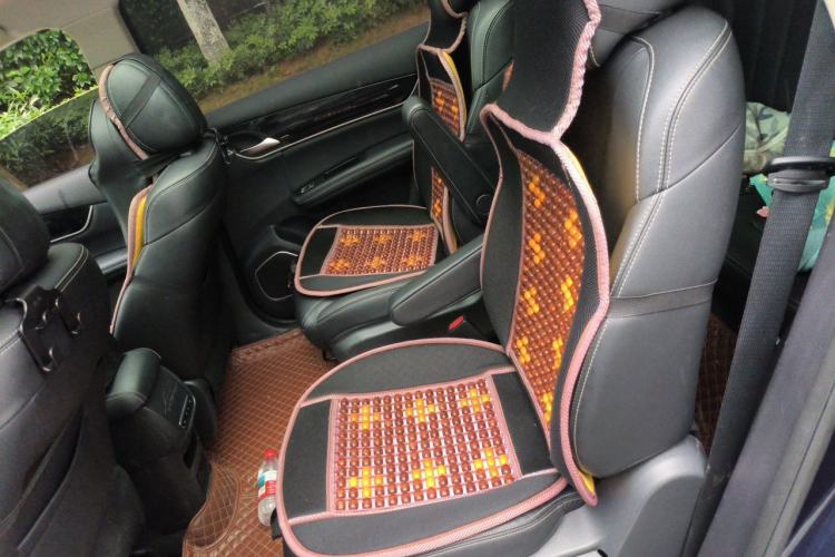 Used BYD Song MAX 2018 1.5T Automatic Smart Connect Elite Model with 6 Seats Left Rear Seat