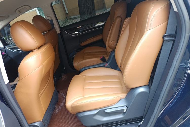 Used BYD Song MAX 2018 1.5T Automatic Smart Connect Luxury 6-Seater Left Rear Seat