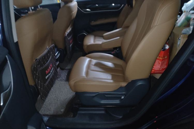 Used BYD Song MAX 2018 1.5T Automatic Smart Connect Luxury 6-Seater Left Rear Seat