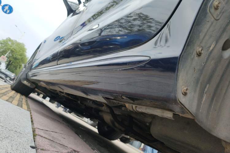Used BYD Song MAX 2018 1.5T Automatic Smart Connect Elite Model with 6 Seats Left Side Sill