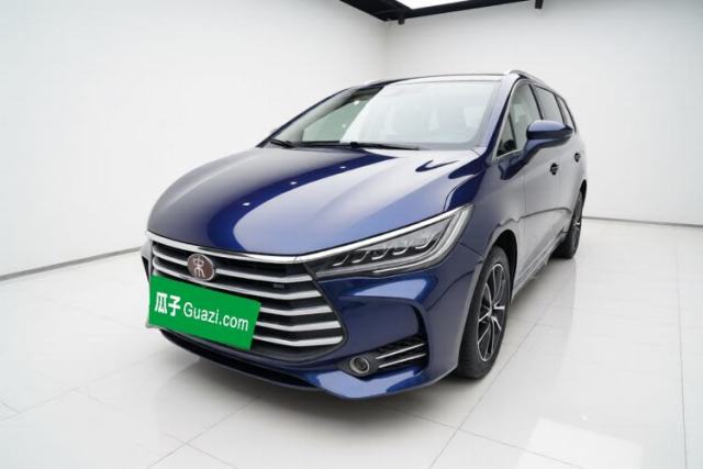Used BYD Song MAX 2018 1.5T Automatic Smart Connect Elite Model with 6 Seats