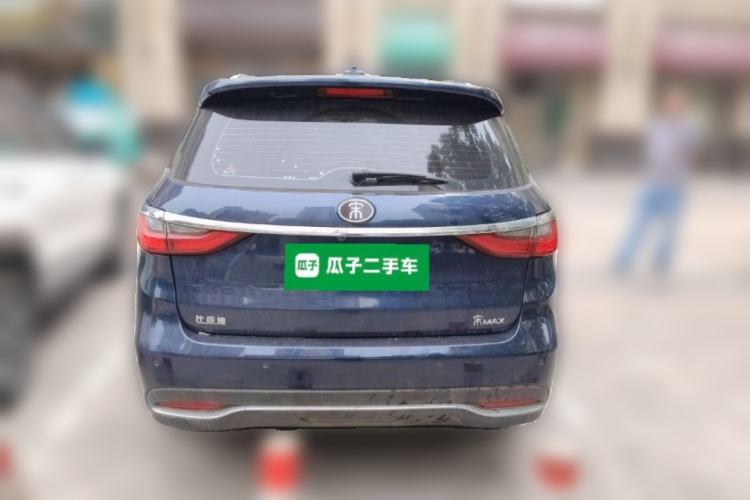 Used BYD Song MAX 2018 1.5T Automatic Smart Connect Luxury 6-Seater Rear