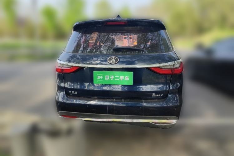 Used BYD Song MAX 2018 1.5T Automatic Smart Connect Elite Model with 6 Seats Rear