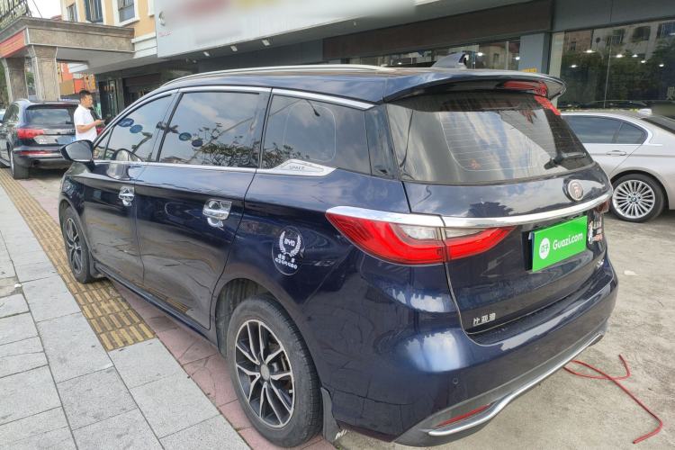 Used BYD Song MAX 2018 1.5T Automatic Smart Connect Elite Model with 6 Seats Rear Left 45 Deg