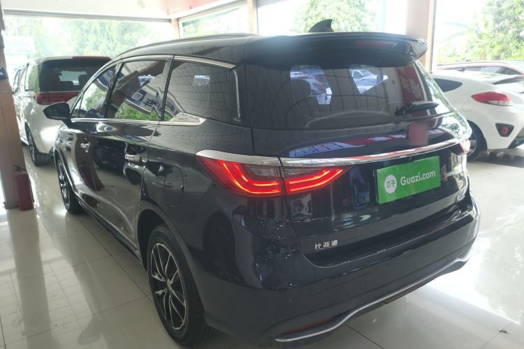 Used BYD Song MAX 2018 1.5T Automatic Smart Connect Elite Model with 6 Seats Rear Left 45 Deg