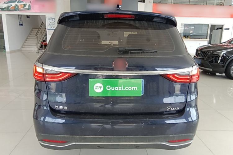 Used BYD Song MAX 2018 1.5T Automatic Smart Connect Elite Model with 6 Seats Rear