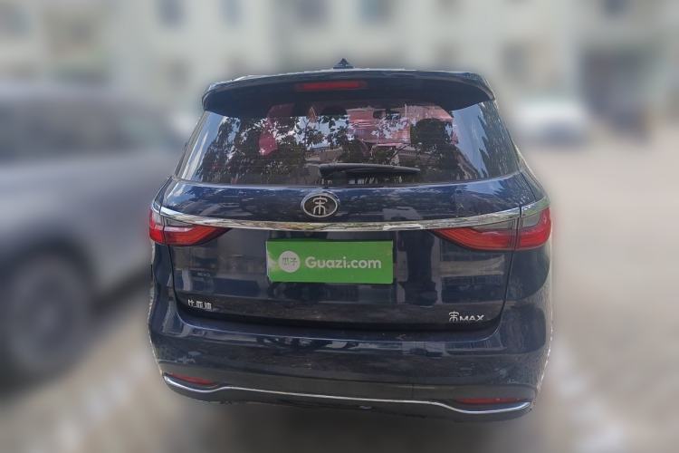 Used BYD Song MAX 2018 1.5T Automatic Smart Connect Luxury 6-Seater Rear