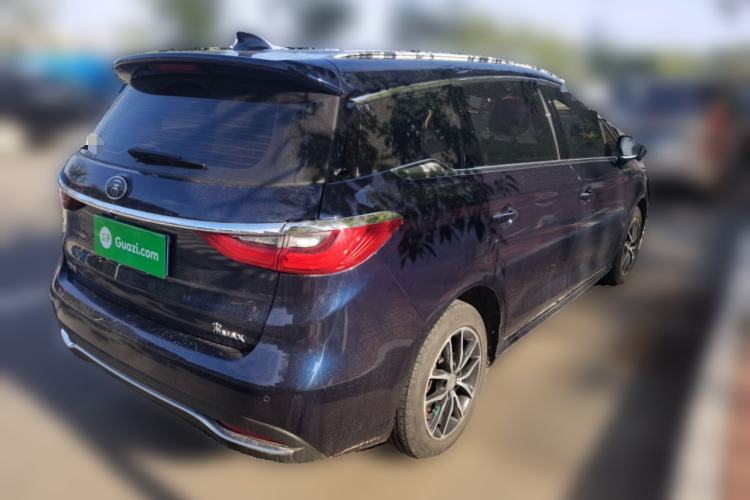 Used BYD Song MAX 2018 1.5T Automatic Smart Connect Elite Model with 6 Seats Rear Right 45 Deg