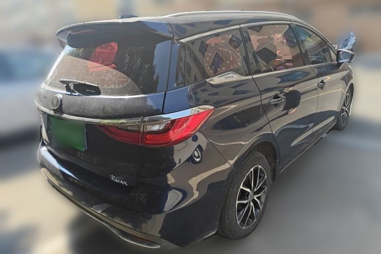 Used BYD Song MAX 2018 1.5T Automatic Smart Connect Elite Model with 6 Seats Rear Right 45 Deg