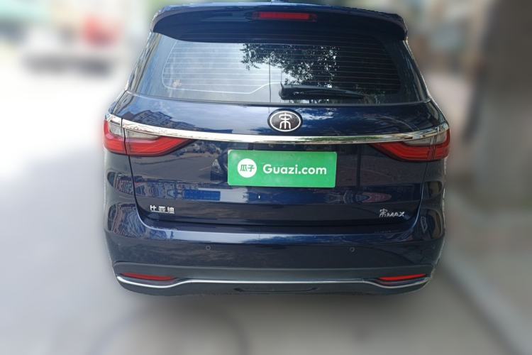 Used BYD Song MAX 2018 1.5T Automatic Smart Connect Luxury 6-Seater Rear