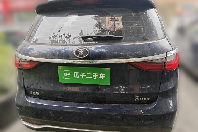 Used BYD Song MAX 2018 1.5T Automatic Smart Connect Elite Model with 6 Seats Rear