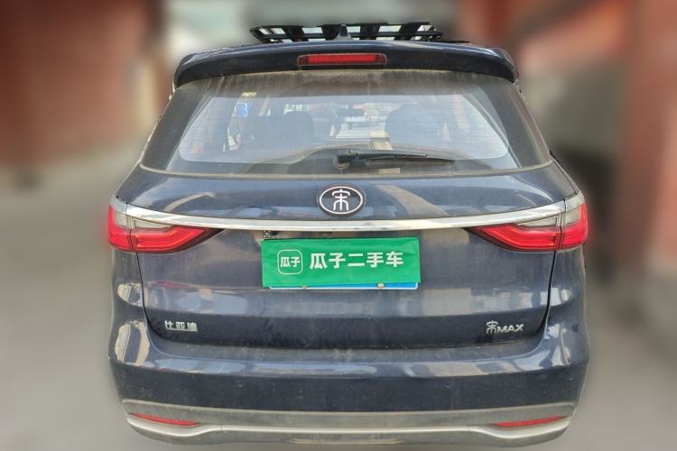 Used BYD Song MAX 2018 1.5T Automatic Smart Connect Luxury 6-Seater Rear