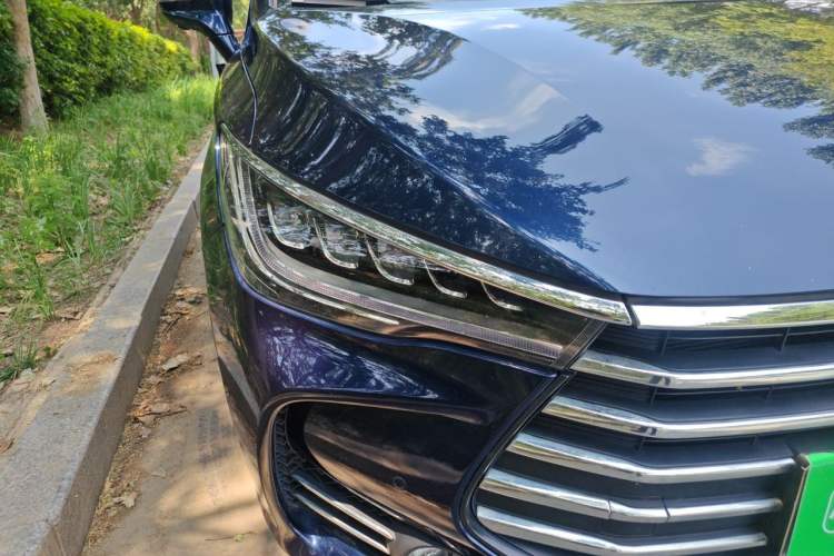Used BYD Song MAX 2018 1.5T Automatic Smart Connect Flagship Model 6 Seats Right Front Headlight