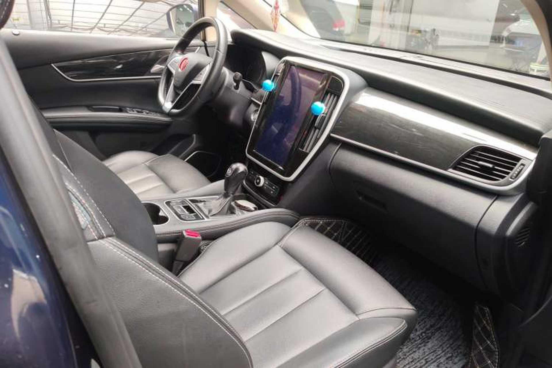 Used BYD Song MAX 2018 1.5T Automatic Smart Connect Elite Model with 6 Seats Right Front Seat