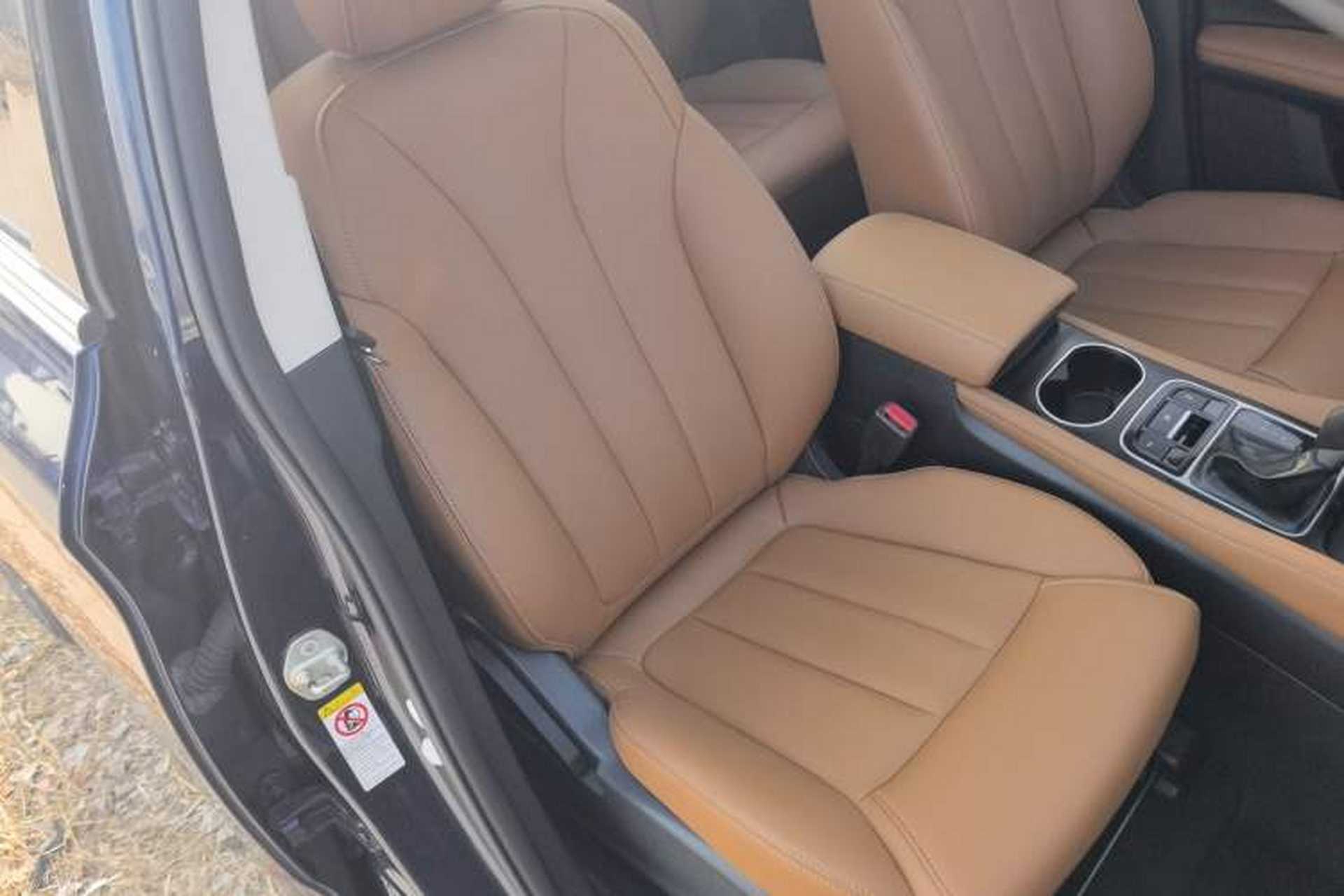 Used BYD Song MAX 2018 1.5T Automatic Smart Connect Luxury 6-Seater Right Front Seat