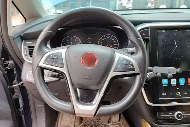 Used BYD Song MAX 2018 1.5T Automatic Smart Connect Luxury 6-Seater Steering Wheel
