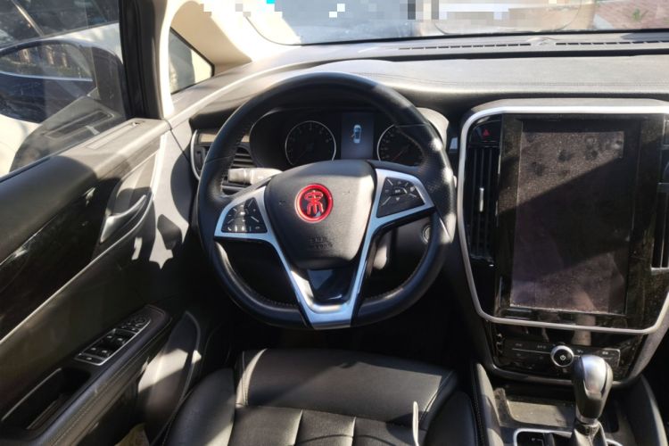 Used BYD Song MAX 2018 1.5T Automatic Smart Connect Elite Model with 6 Seats Steering Wheel