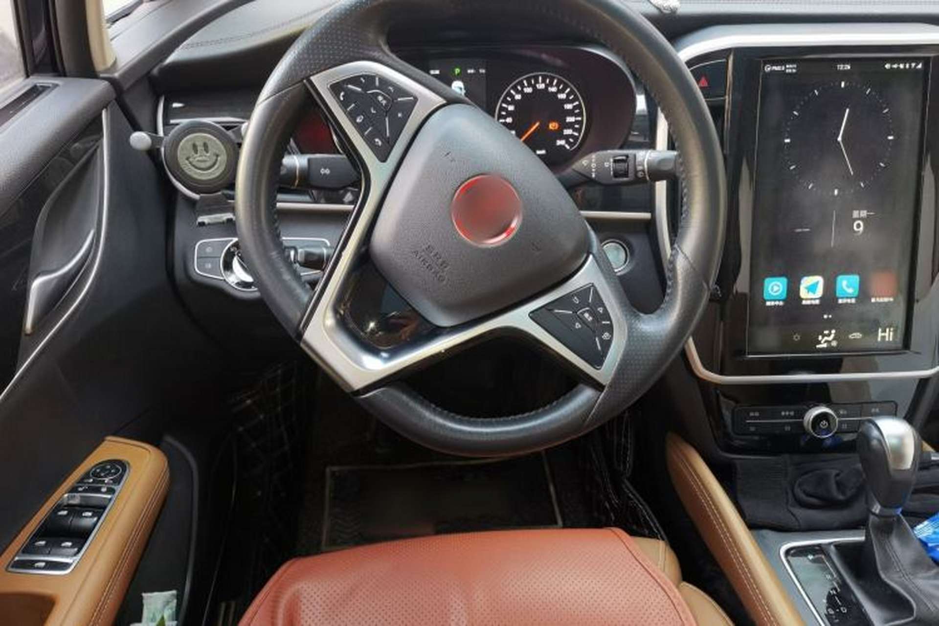 Used BYD Song MAX 2018 1.5T Automatic Smart Connect Elite Model with 6 Seats Steering Wheel