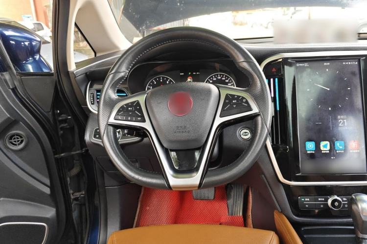Used BYD Song MAX 2018 1.5T Automatic Smart Connect Luxury 6-Seater Steering Wheel