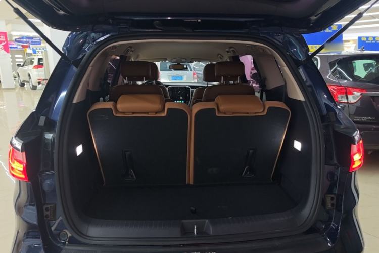 Used BYD Song MAX 2018 1.5T Automatic Smart Connect Luxury 6-Seater Trunk