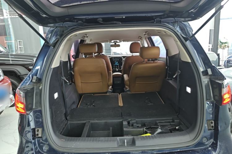 Used BYD Song MAX 2018 1.5T Automatic Smart Connect Luxury 6-Seater Trunk